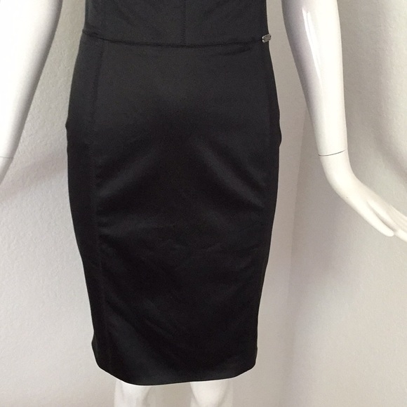 JOHN GALLIANO EMBELLISHED FITTED SATIN DRESS - Picture 5 of 8